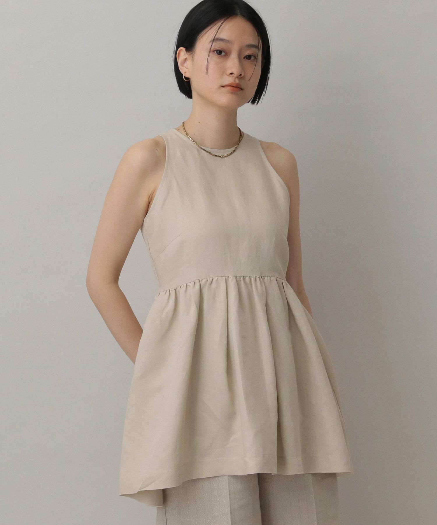 A part by 「レーヨンリネンノースリーブチュニック」|シャツ・ブラウス|ベージュ