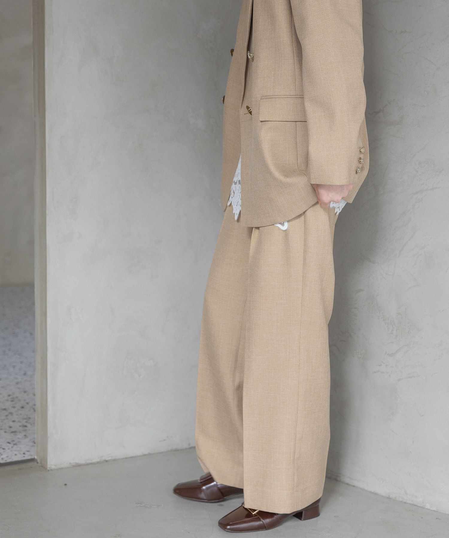 A part by 「【セットアップ着用可能】LNTストレートパンツ」|チノ|