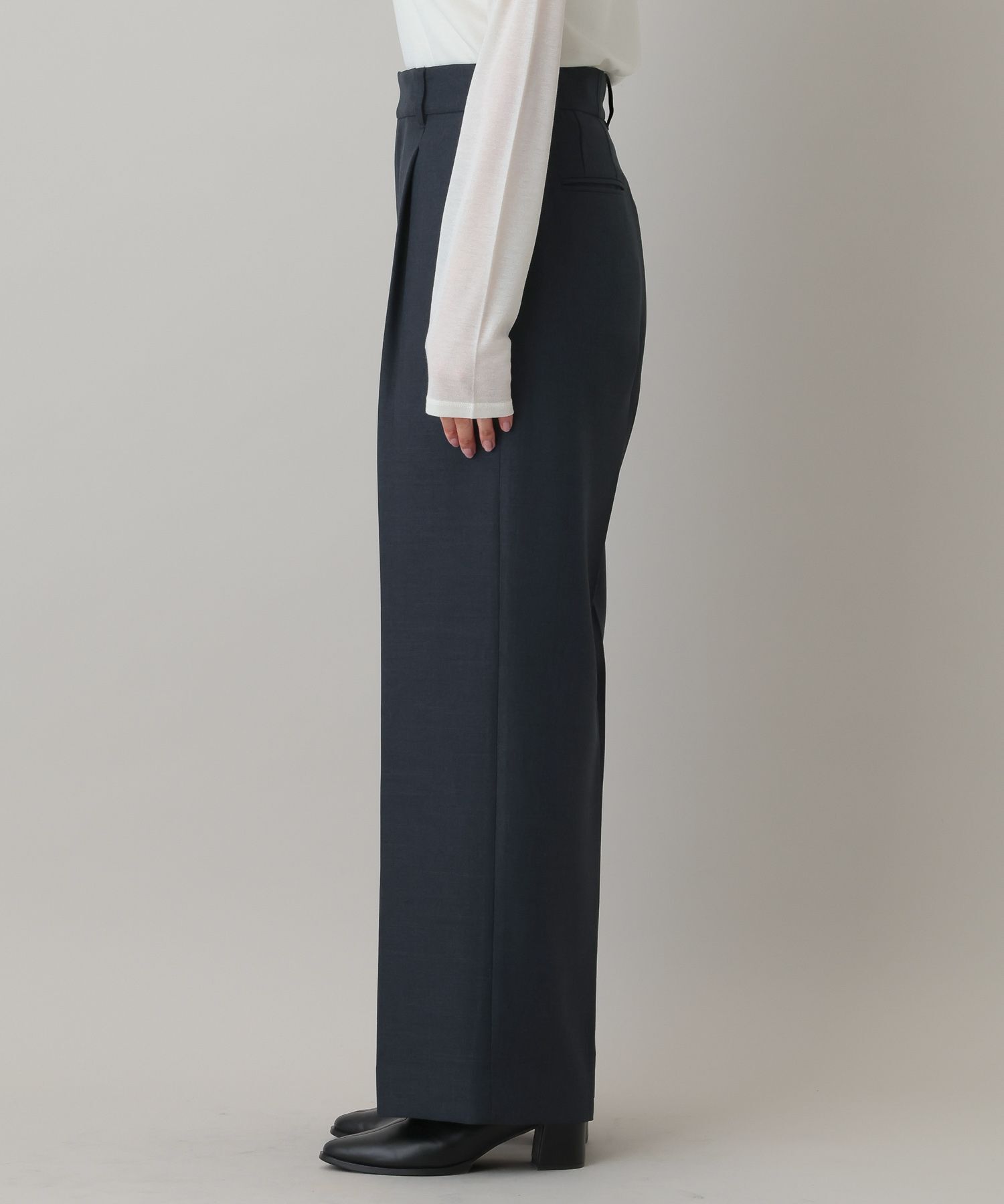 A part by 「【セットアップ着用可能】LNTストレートパンツ」|チノ|