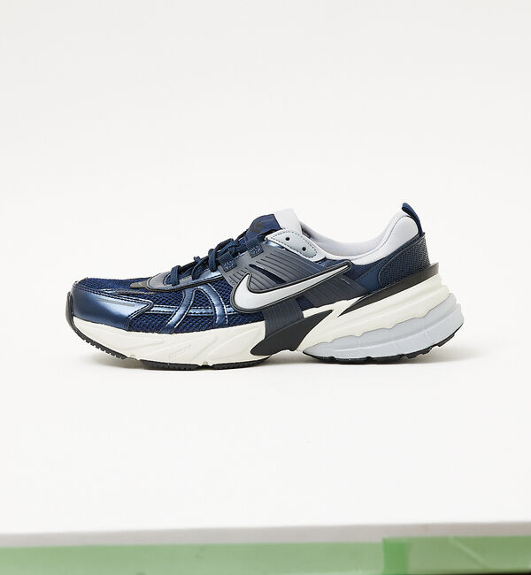 ABAHOUSE「【NIKE】ナイキ V2K RUN / V2Kラン スニーカー」|スニーカー|