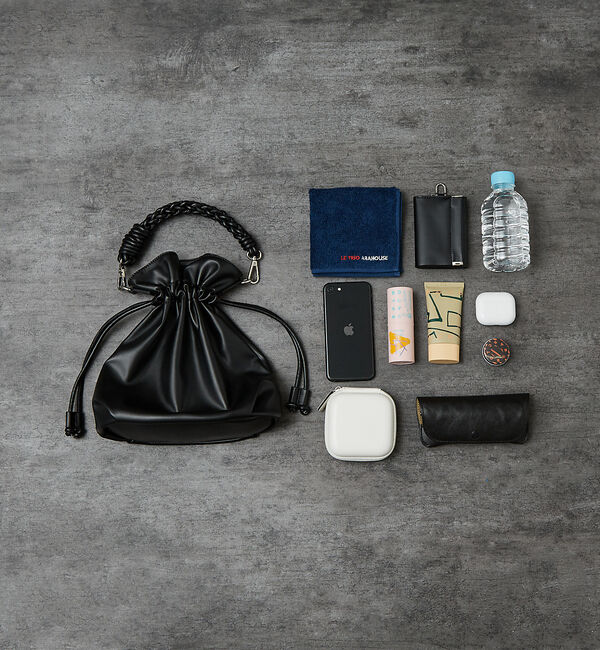 ABAHOUSE「【マルチウェイ】 フェイクレザー 巾着ショルダーバッグ / ユニセックス」|ショルダー・メッセンジャー|