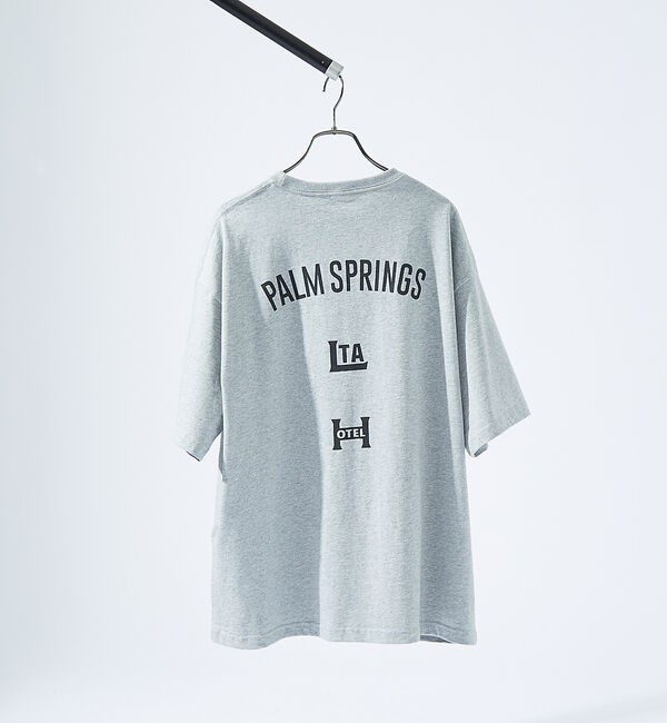 ABAHOUSE「バックプリント グラフィック 半袖Tシャツ/オーバーサイズ/LE TRIO AB」|Tシャツ・カットソー|