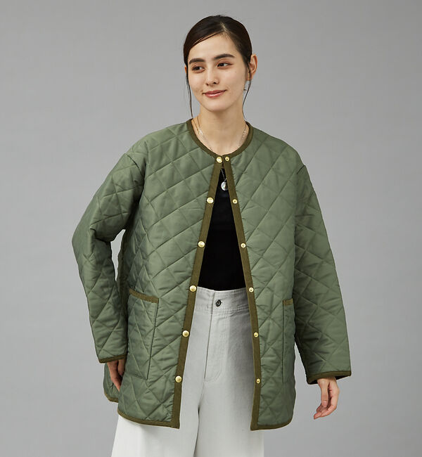 qualite「【TRADITIONAL WEATHERWEAR】キルティングノーカラーミドルブ」|ブルゾン・スタジャン|カーキ