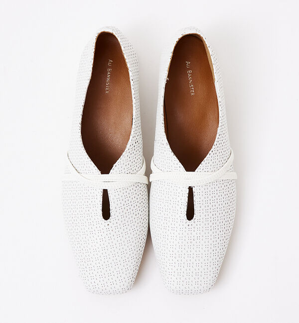 AU BANNISTER「【YouTuber紹介】ストラップソフトレザー フラットシューズ」|その他|