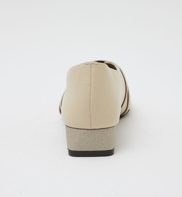 AU BANNISTER「【YouTuber紹介】ストラップソフトレザー フラットシューズ」|その他|