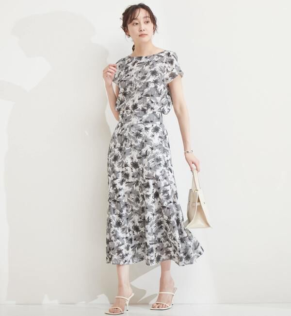 TIARA「カルゼフラワープリントマーメイドスカート」|スカート|