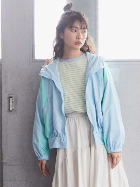 earth music&ecology「コクーンギャザー切替ブルゾン」|スーツ|サックスブルー