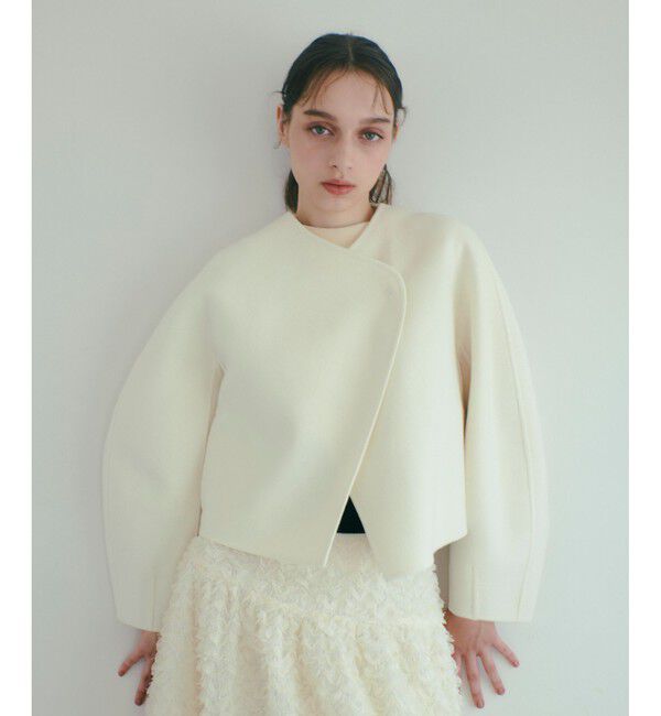 LOULOU WILLOUGHBY「【LOULOU WILLOUGHBY】シャルムビーバーリバージャケット」|ノーカラージャケット|オフホワイト