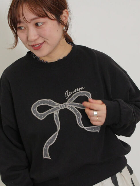 Samansa Mos2「リボン&ロゴチュールアップリケ刺繍スウェット」|Tシャツ・カットソー|ブラック