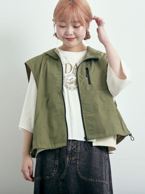 SM2「ナイロンフードジップベスト」|ダウンベスト・ベスト|カーキ