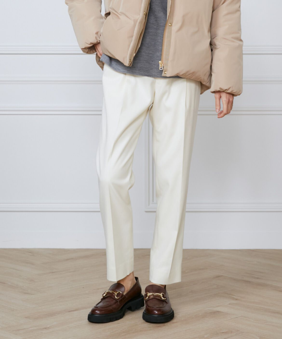 INED「ワンタックテーパードパンツ」|その他|オフホワイト1