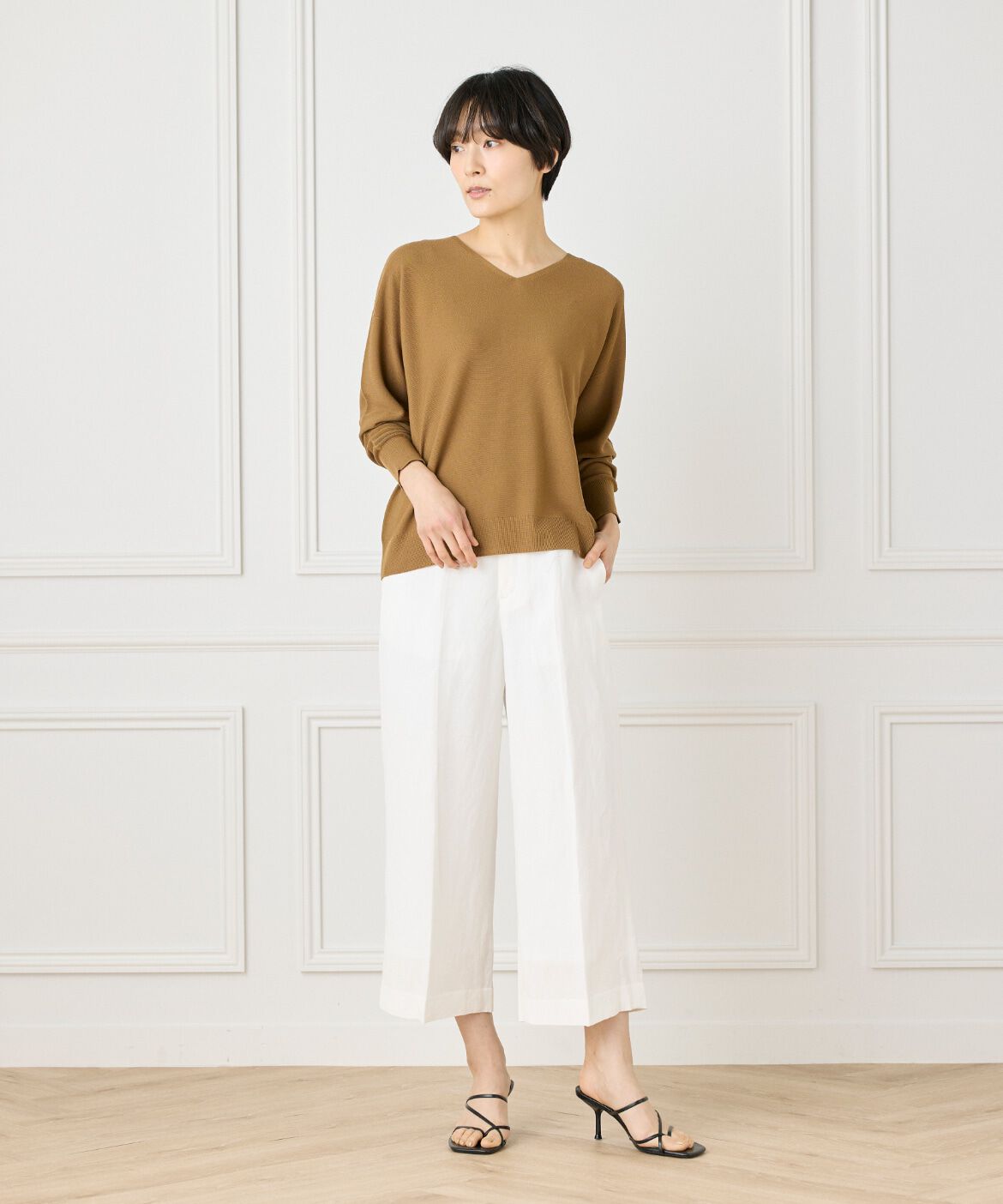 DAY by DAY it&rsquo;s international「ホールガーメントVネックニット《Cuoo》」|ニット・セーター|