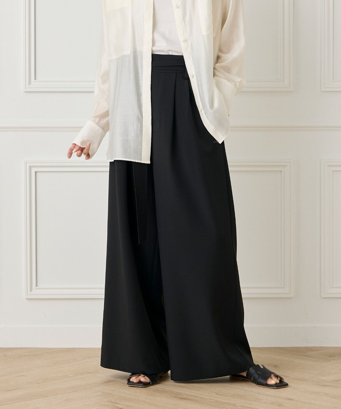 INED「《大きいサイズ》ベルテッドパンツ」|その他|ブラック