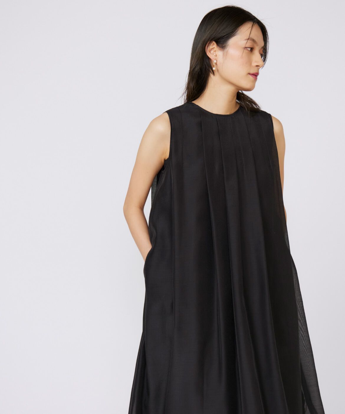 INED「《大きいサイズ》シアーワンピース」|ワンピース|ブラック