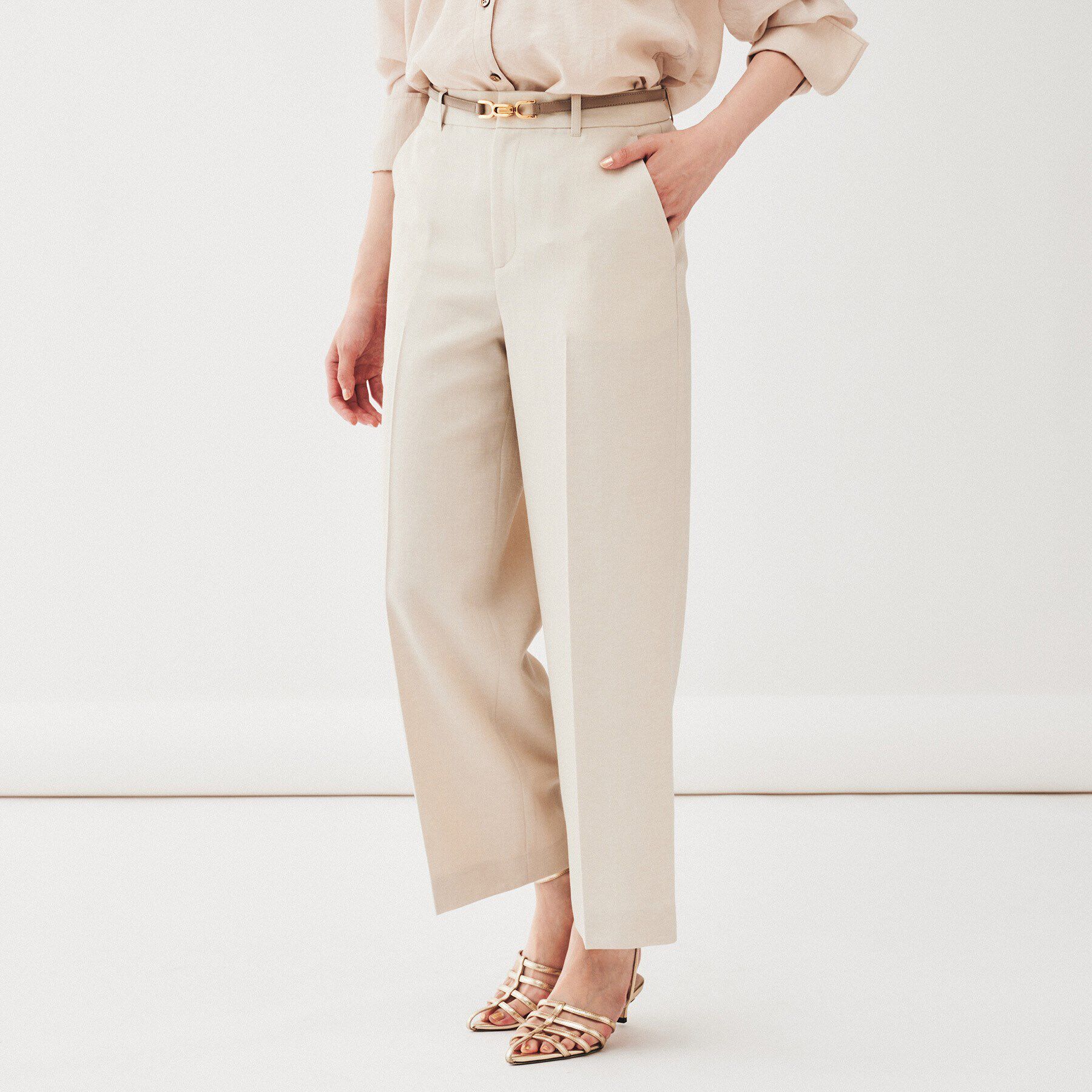 UNTITLED「【薄地／ストレッチ】ベーシックシルエット　ドライタッチワイドパンツ」|その他|ライトベージュ(05