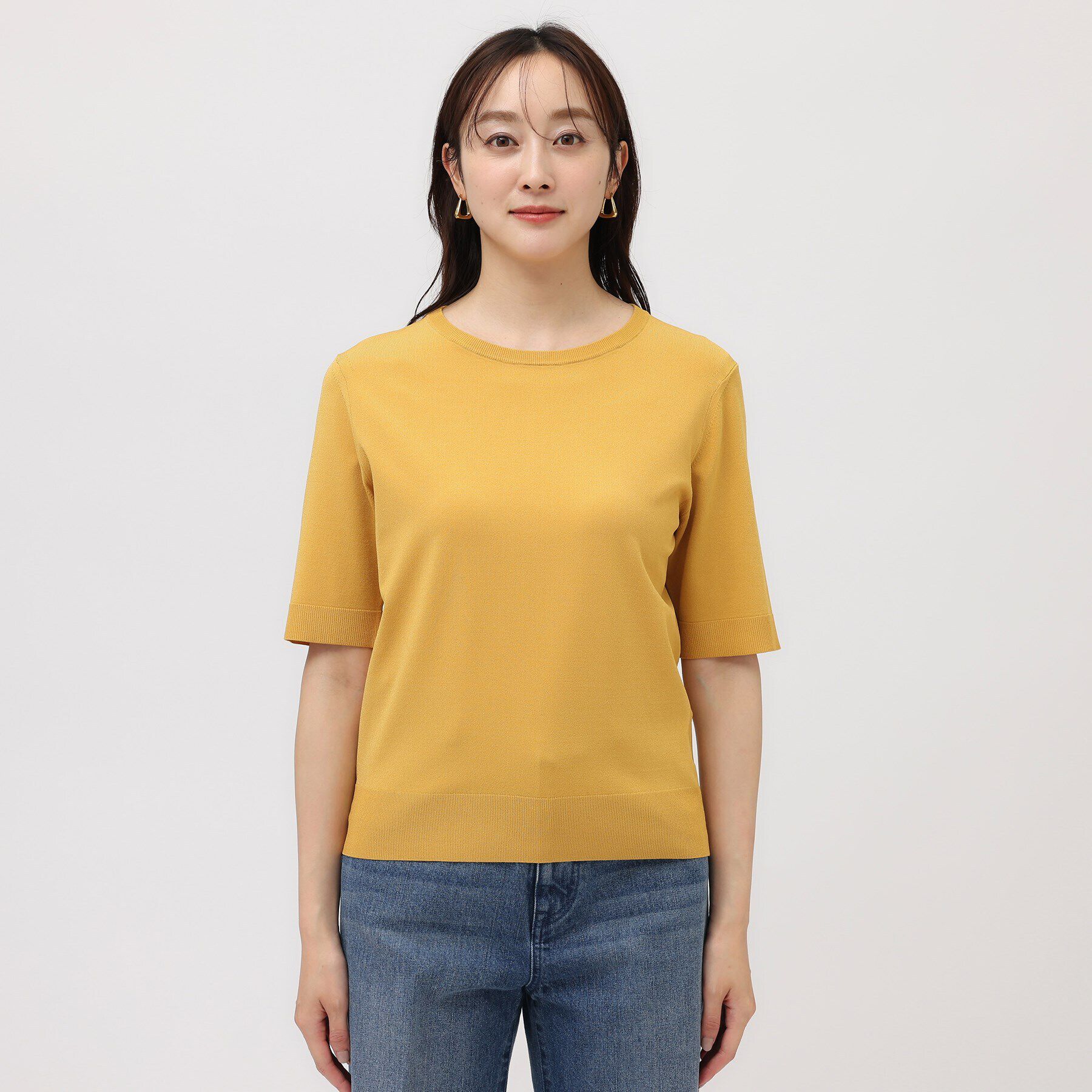 UNTITLED「【サラッと薄手素材/アンサンブル可能】レーヨンストレッチ クルーネックニット」|ニット・セーター|