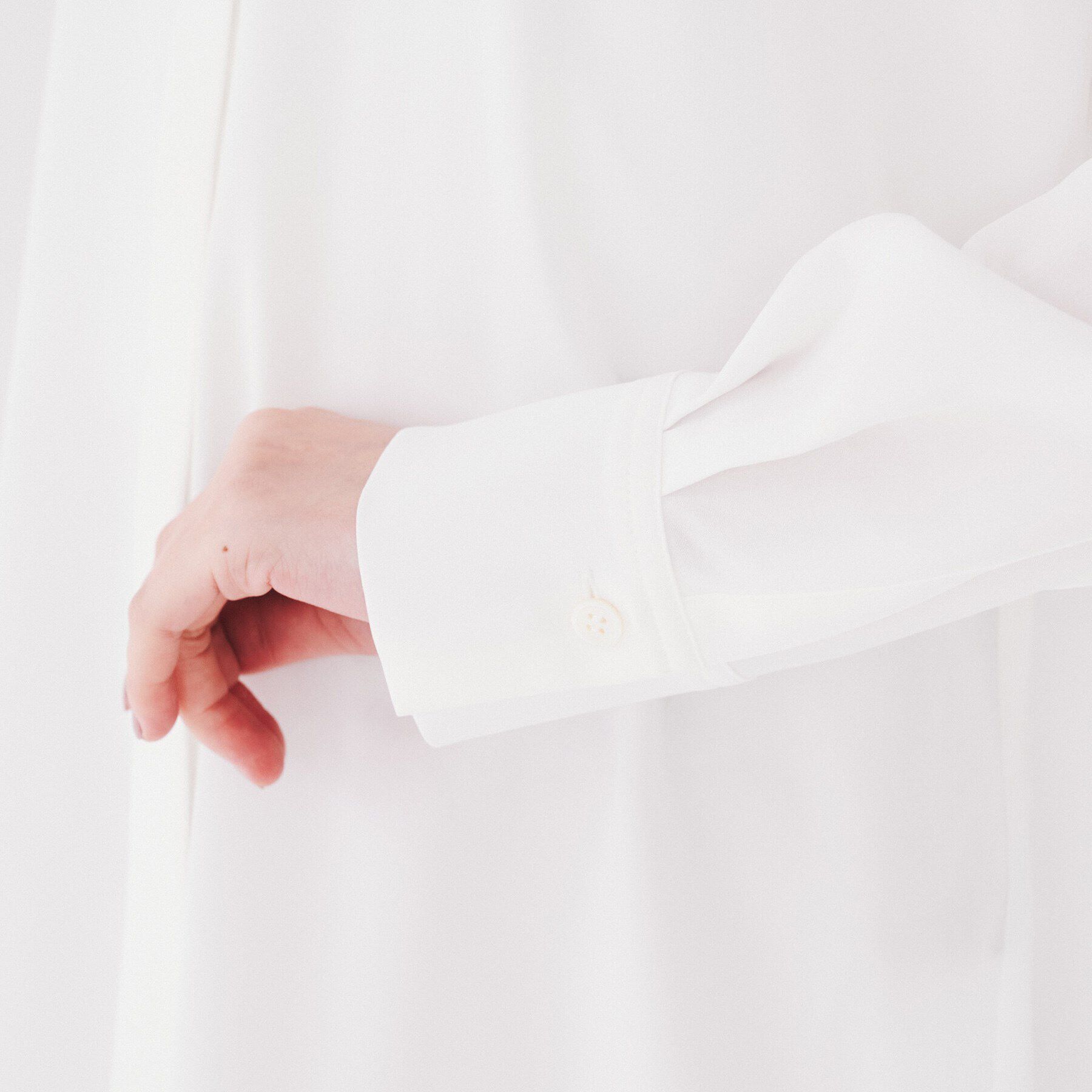 UNTITLED「【洗える/オンオフ使える】スタンドカラーシャツ」|シャツ・ブラウス|