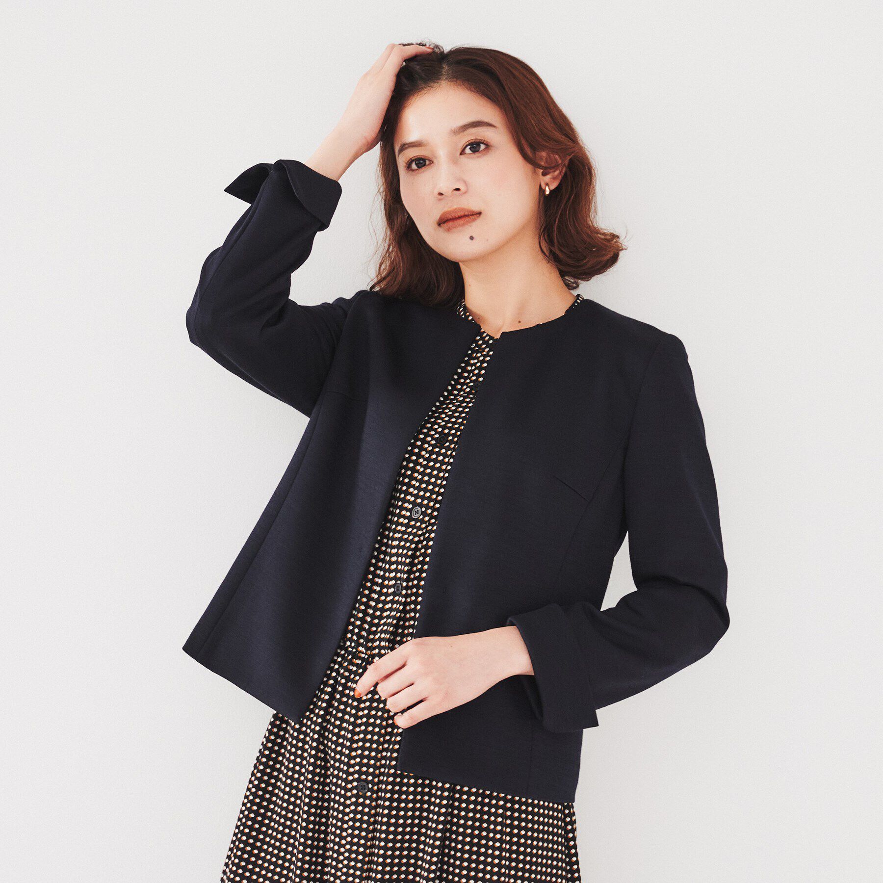 UNTITLED「【通勤スーツ】ウール混ジャージ ノーカラージャケット」|ノーカラージャケット|ネイビー(694)