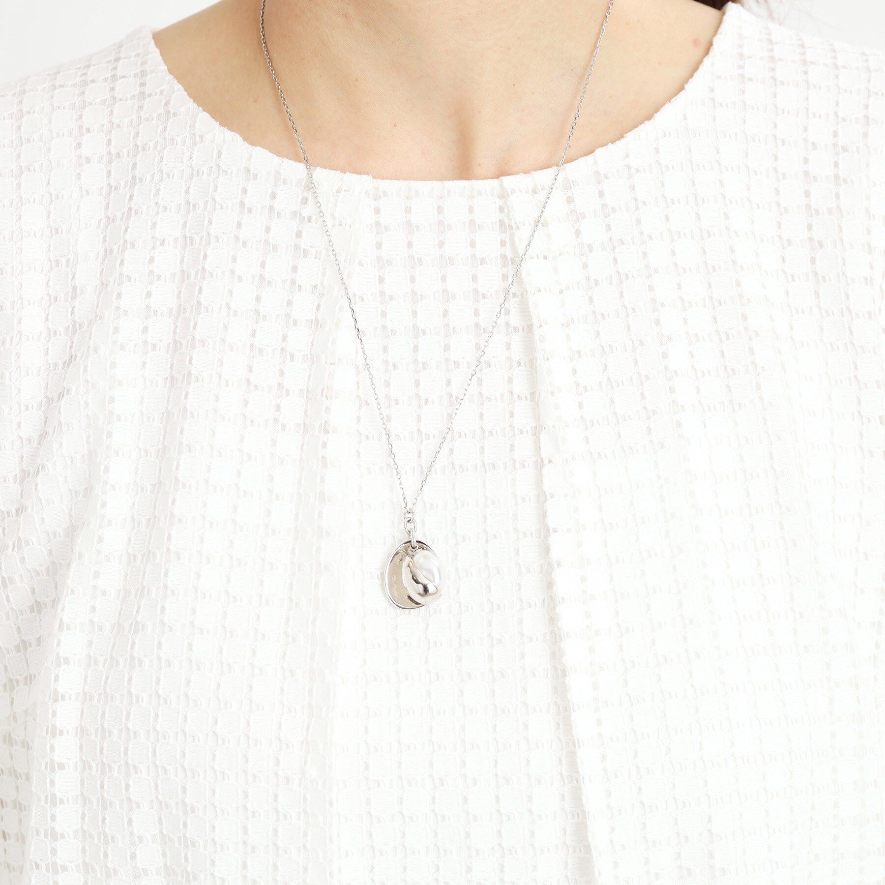 Reflect「【夏SALE／チェーン長さ調節可】パール調＋プレートパーツネックレス」|ネックレス|