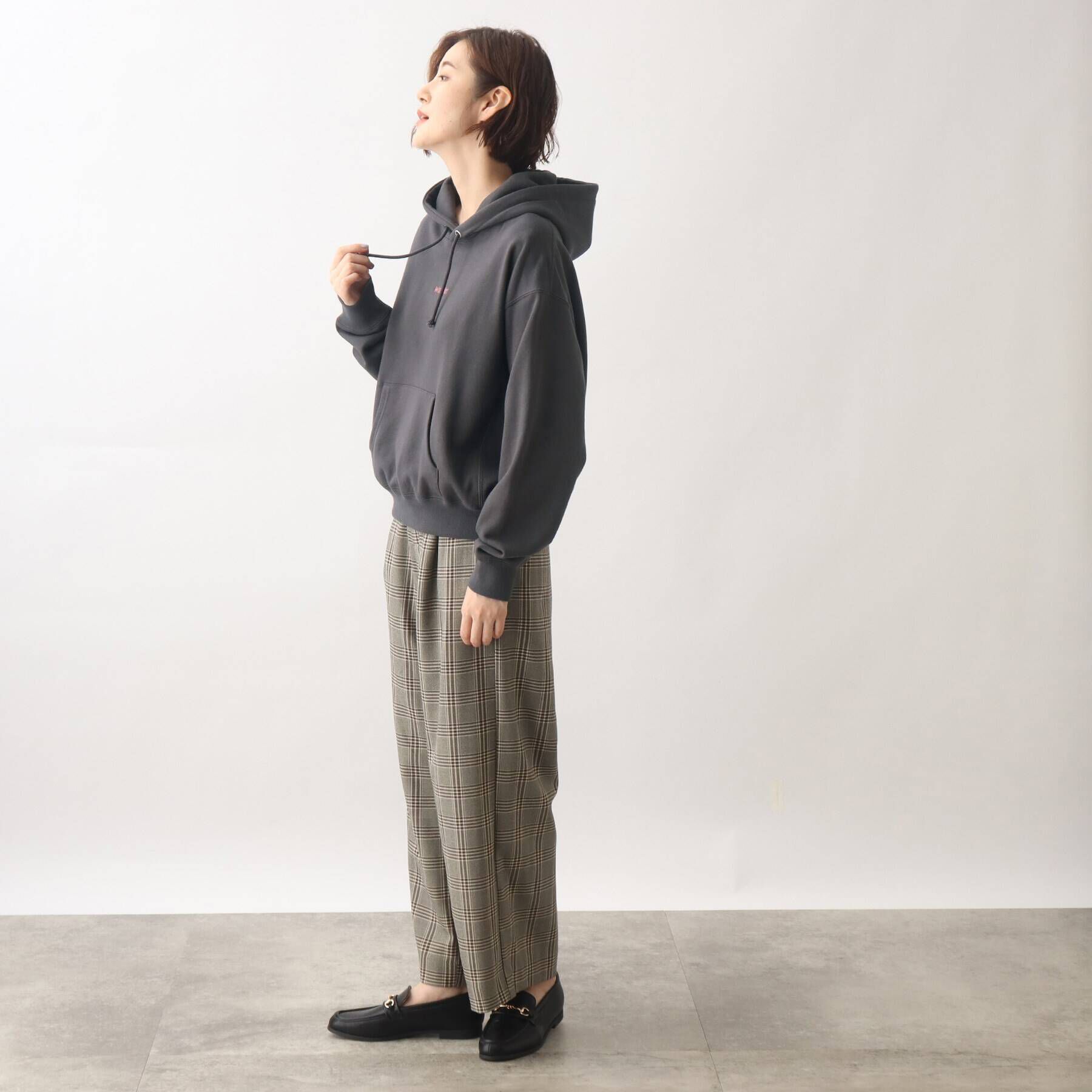 grove「【Wrangler（ラングラー）別注】オーバーサイズで旬なデザイン。裏毛フードプルオーバー」|パーカー|