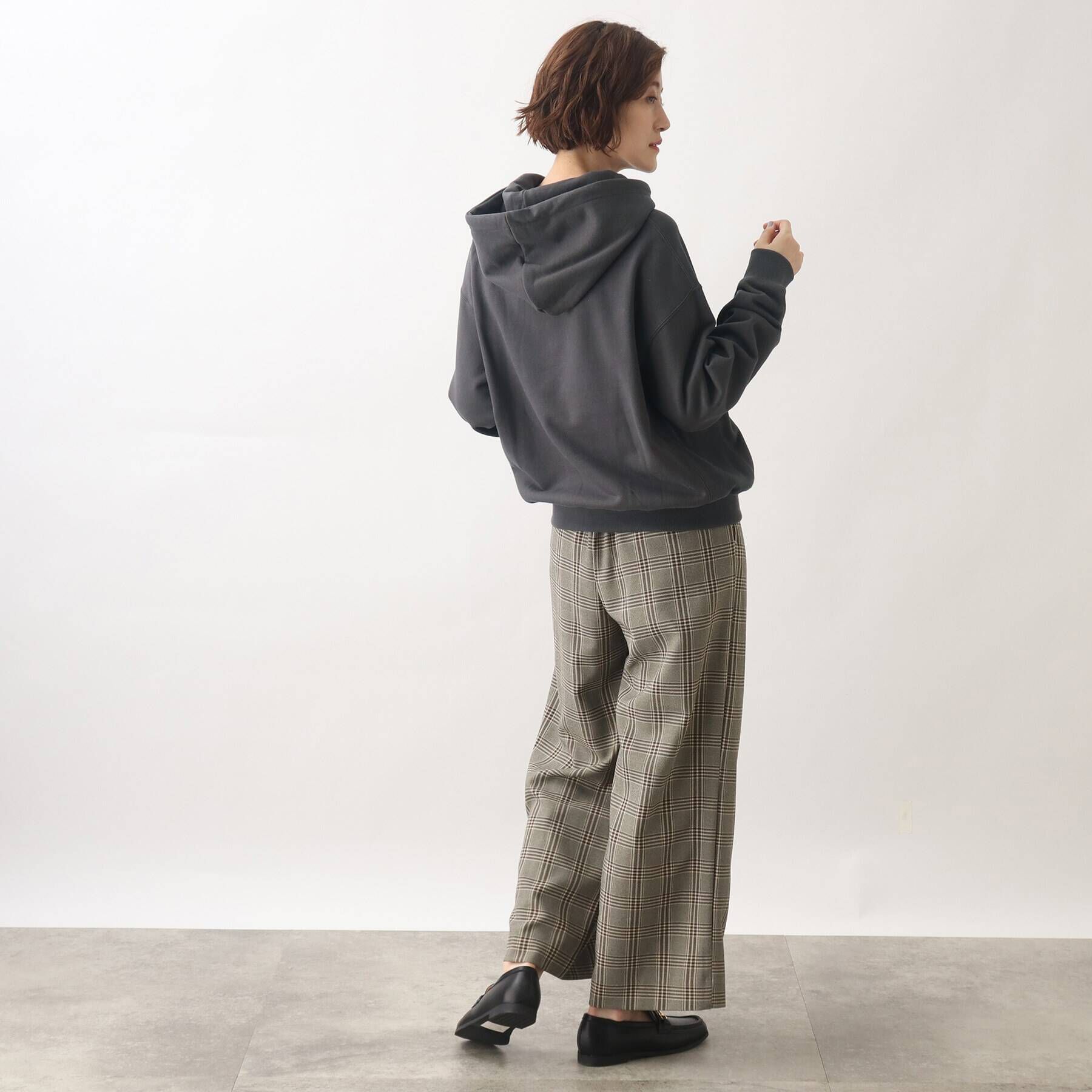 grove「【Wrangler（ラングラー）別注】オーバーサイズで旬なデザイン。裏毛フードプルオーバー」|パーカー|