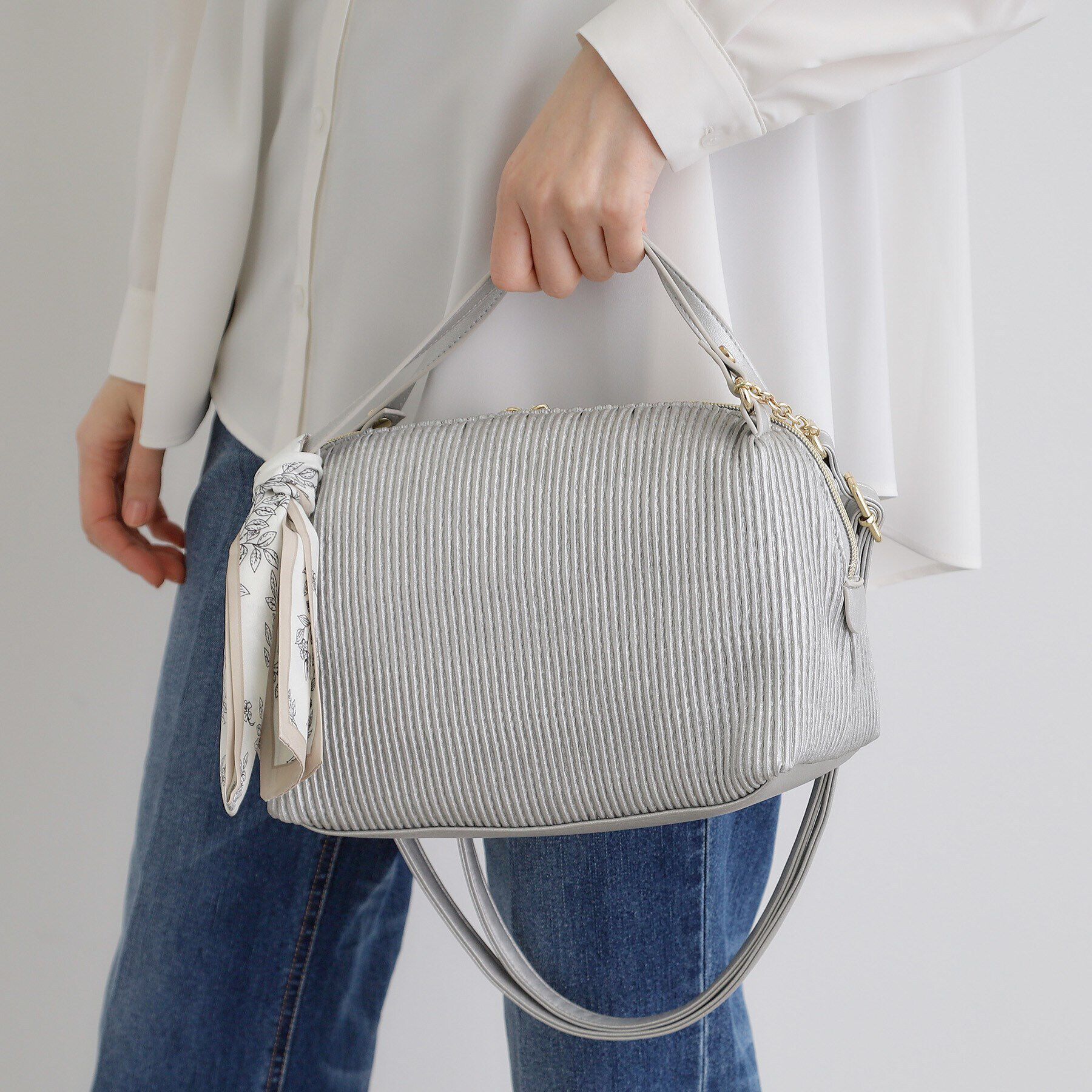 grove「人間工学プリーツサイドチェーンショルダー」|ショルダー・メッセンジャー|シルバー(006)