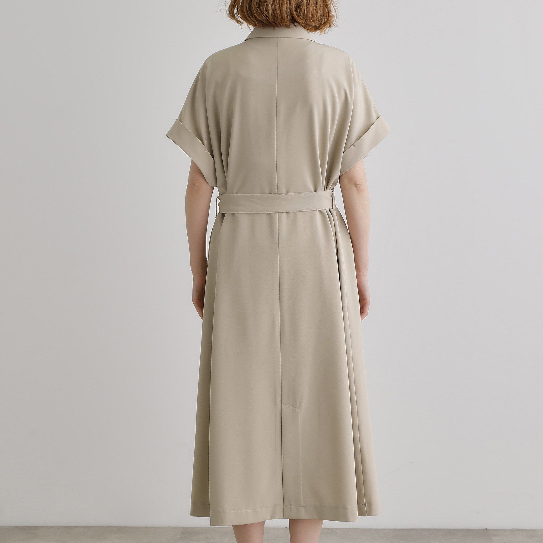 grove「【雑誌掲載】シーズレスで使えるトレンチライク2WAYワンピース」|ワンピース|