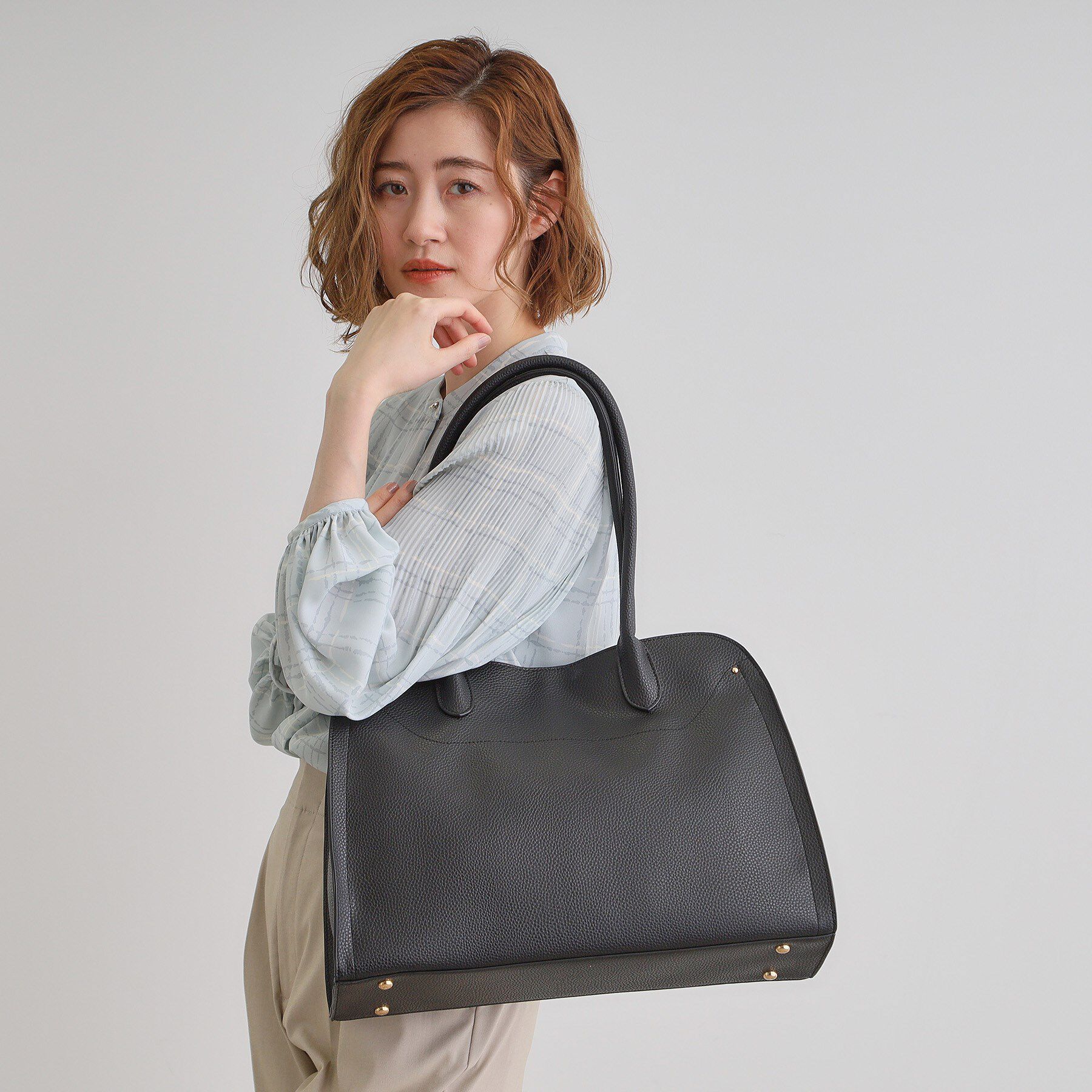 grove「【A4】【トレンドのボストン型】ラウンド機能トート」|トートバッグ|