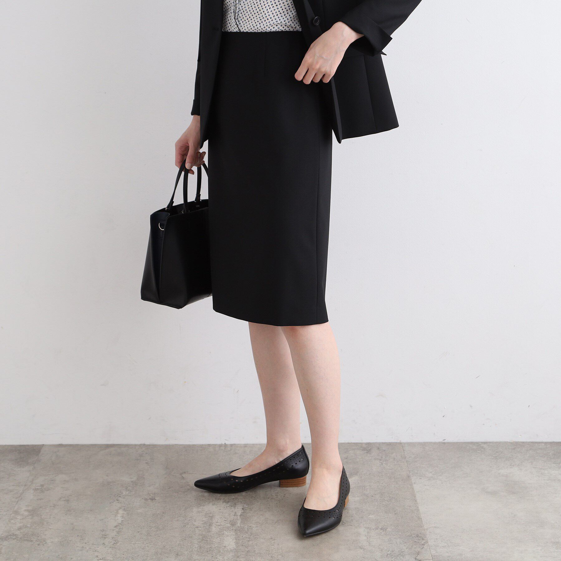 INDIVI「【定番スーツ／ウール混】無地ストレートスカート」|スーツ|