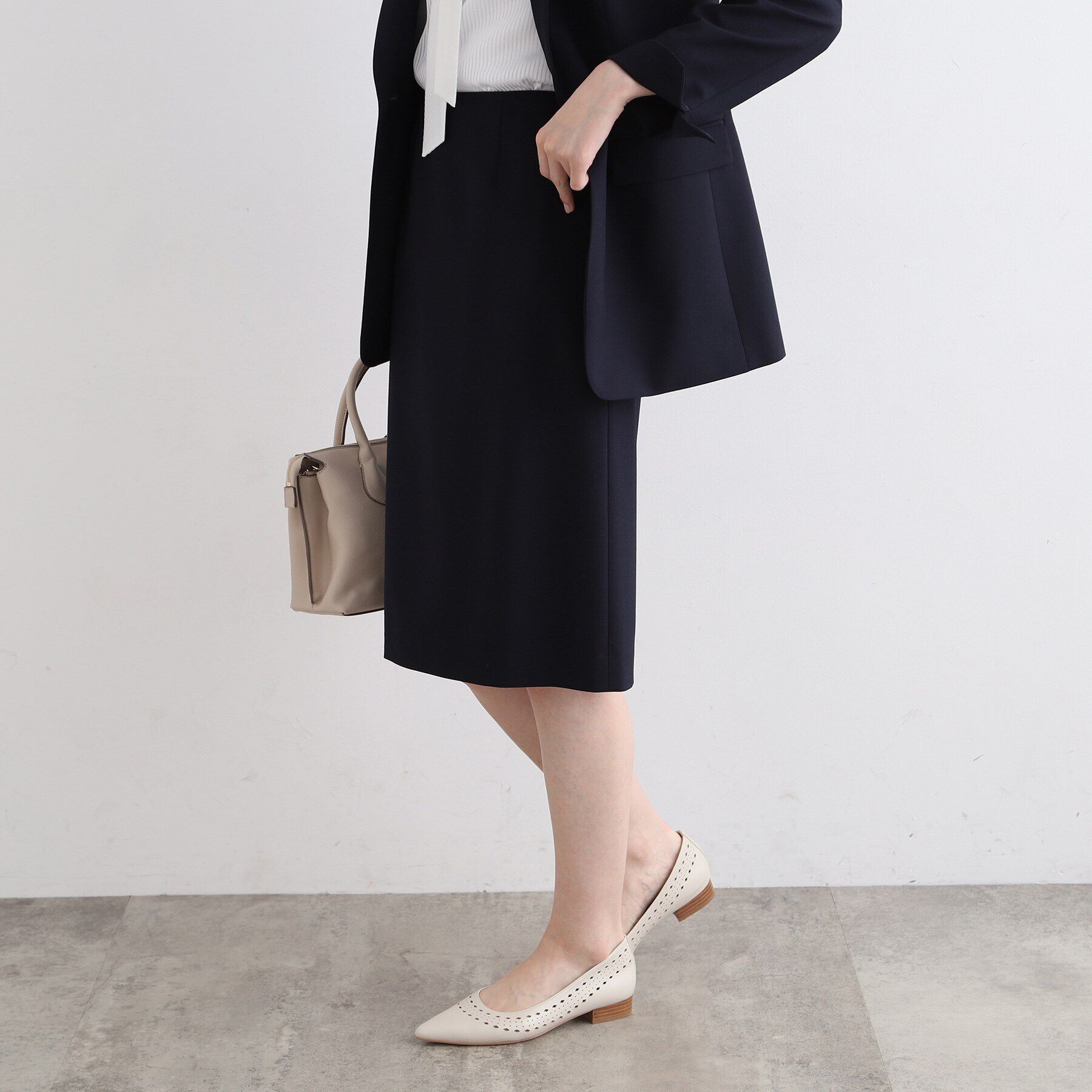 INDIVI「【定番スーツ／ウール混】無地ストレートスカート」|スーツ|