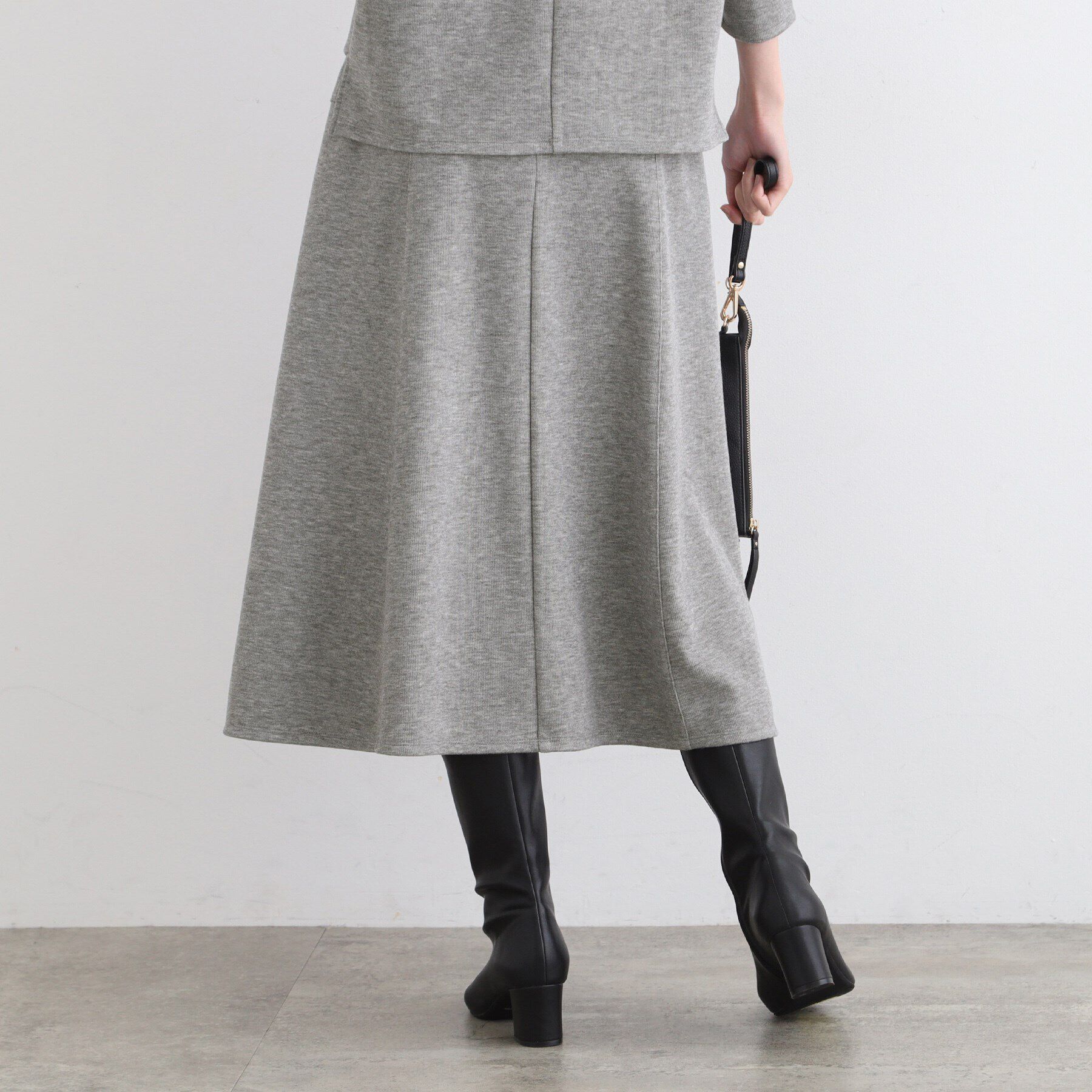 INDIVI「【洗える／UVケア／SETUP可能】ライトジャージ セミフレアスカート」|スカート|