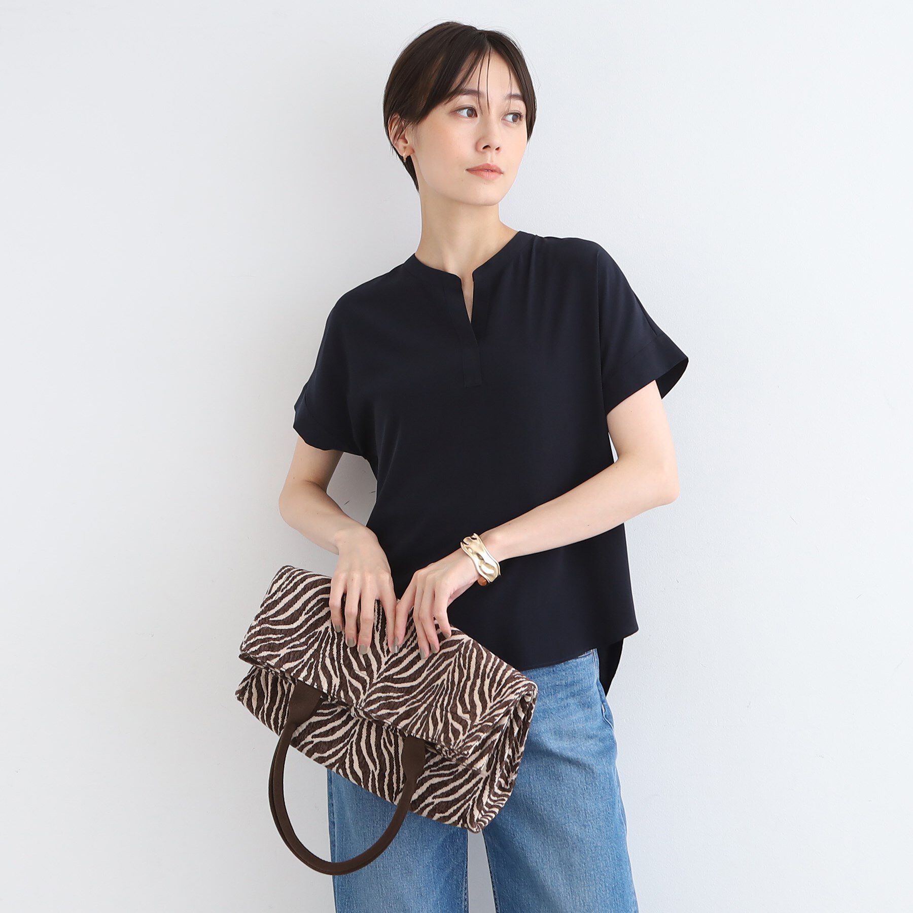 INDIVI「【洗える／SETUP可能】ドレーピースキッパーブラウス」|シャツ・ブラウス|ネイビー(094)