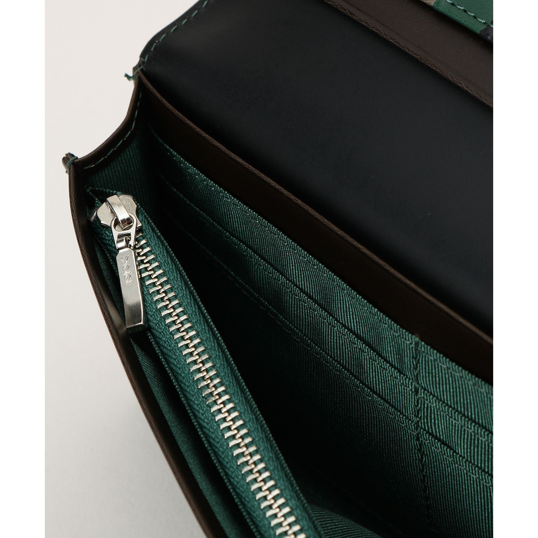 TAKEO KIKUCHI「アンティーク調レザー 2つ折り長財布」|財布|