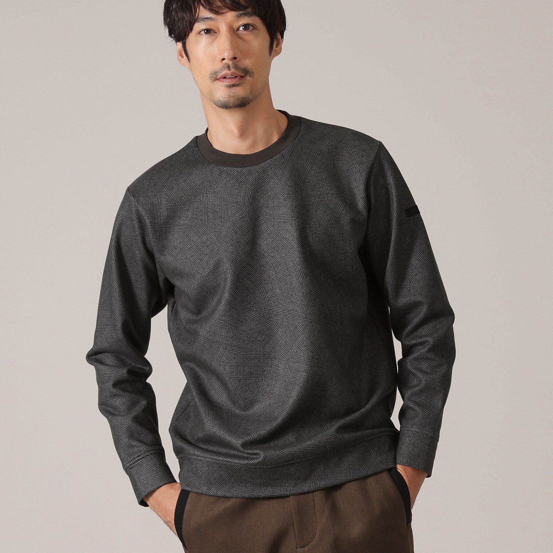 TAKEO KIKUCHI「【DOWN FABRIC】ダウンファブリック プルオーバー スウェット」|パーカー|ﾁｬｺｰﾙｸﾞﾚｰ(414)