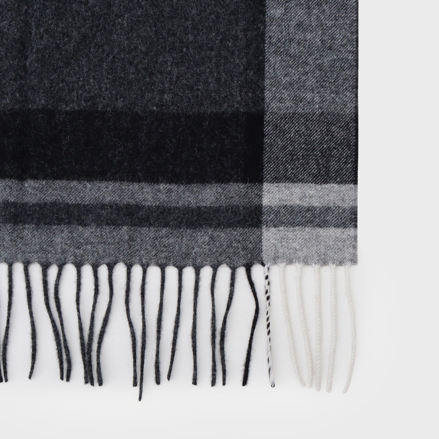 TAKEO KIKUCHI「【洗えるメリノウール混】タータンチェック マフラー」|ストール|