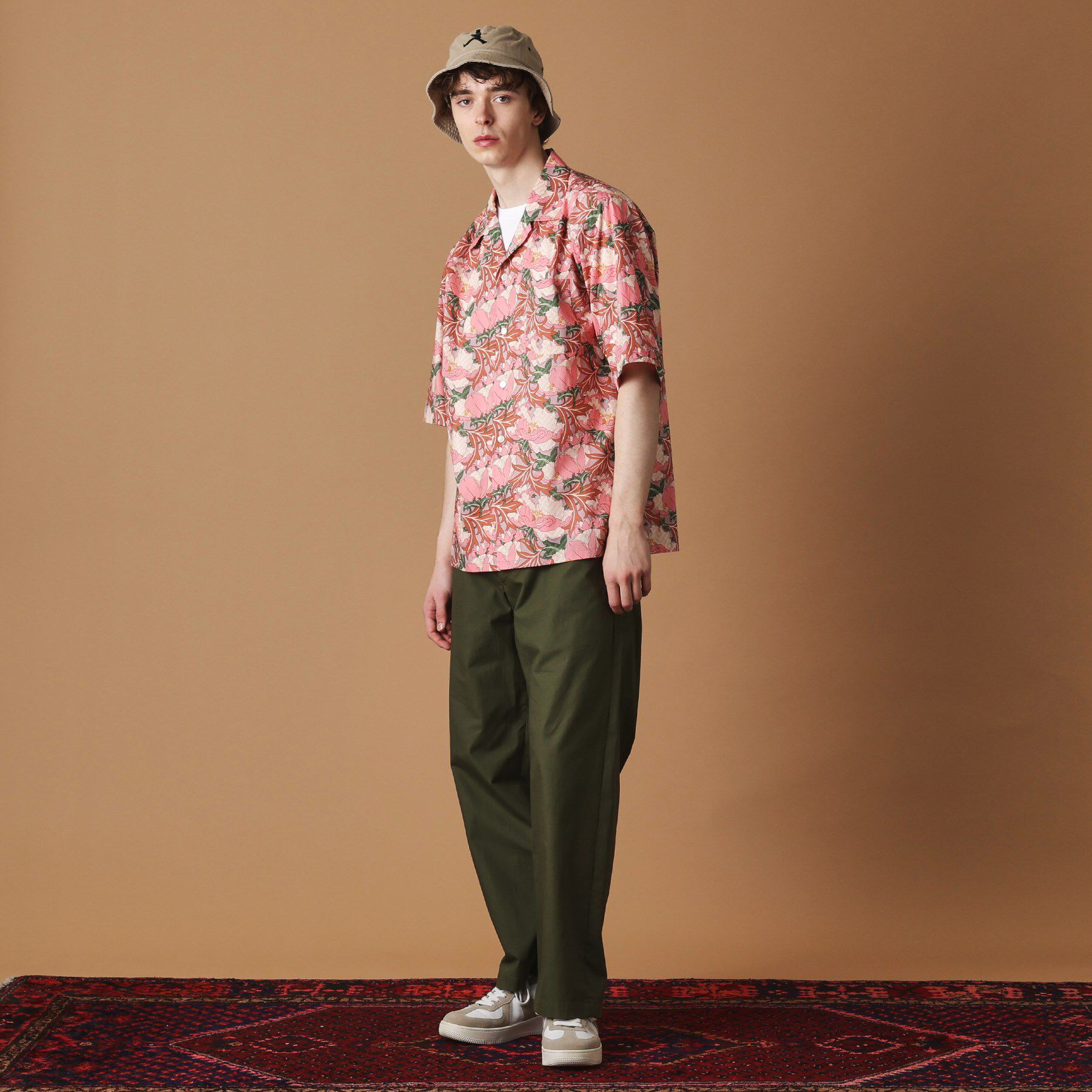 40CARATS&525「【Sサイズ～】フラワープリント半袖シャツ」|シャツ・ブラウス|