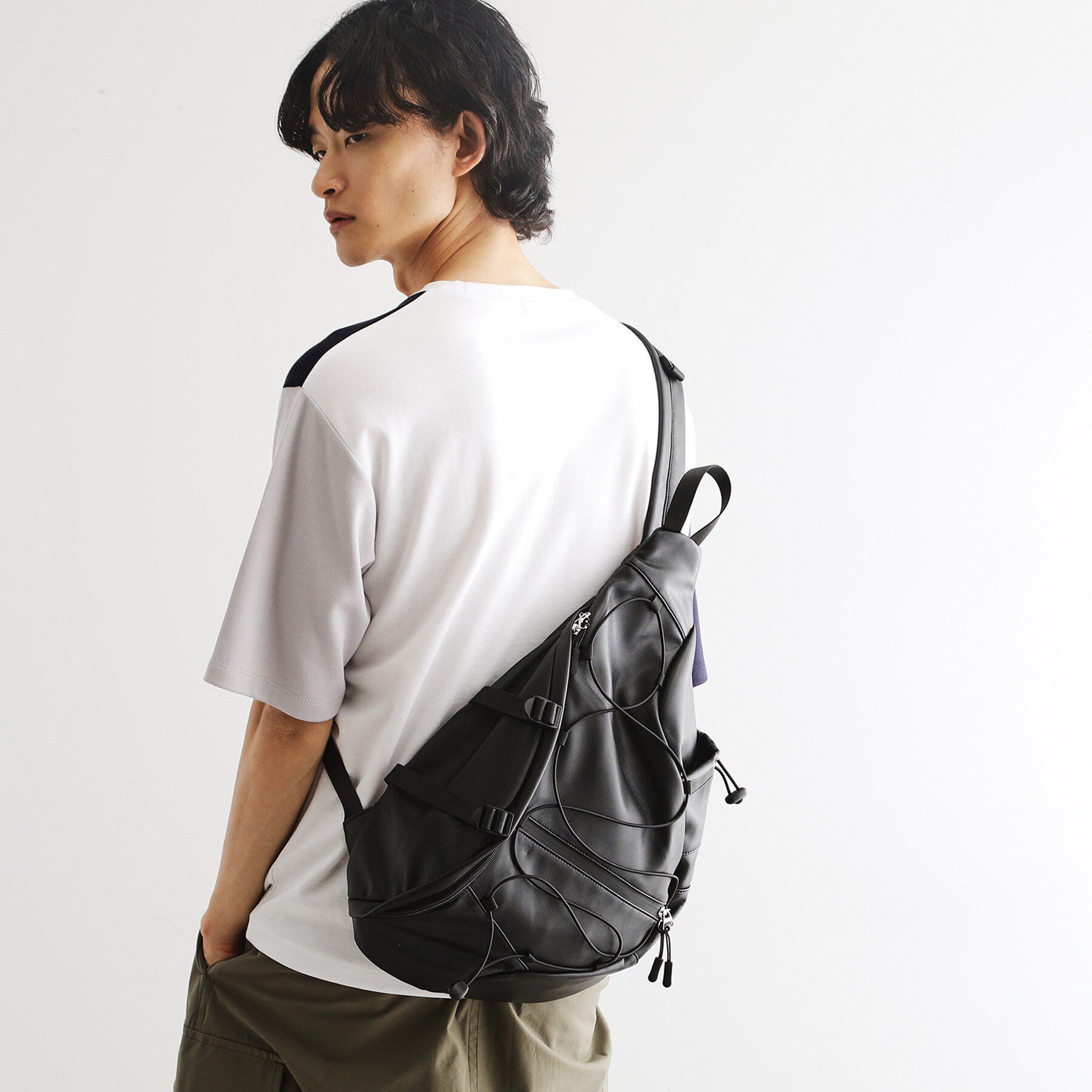 tk.TAKEO KIKUCHI「カジュアルワンショルダー」|ショルダー・メッセンジャー|ブラック(019)