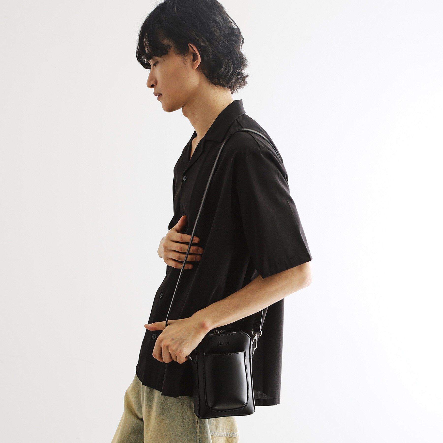 tk.TAKEO KIKUCHI「ポケットミニショルダー」|ショルダー・メッセンジャー|ブラック(019)