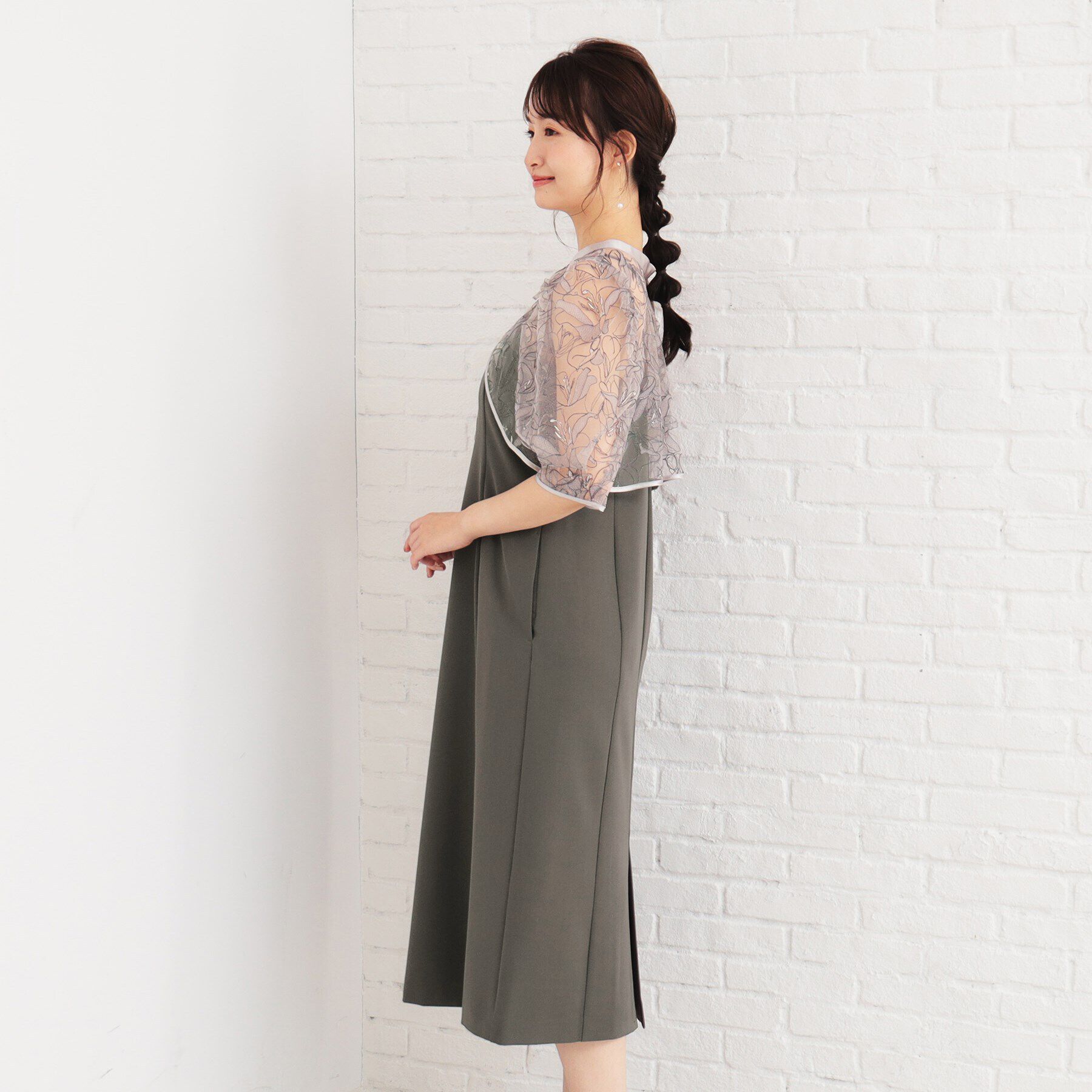 index「《ツインセット》刺繍シアートップス&times;キャミワンピース【洗濯機洗い可】」|ワンピース|