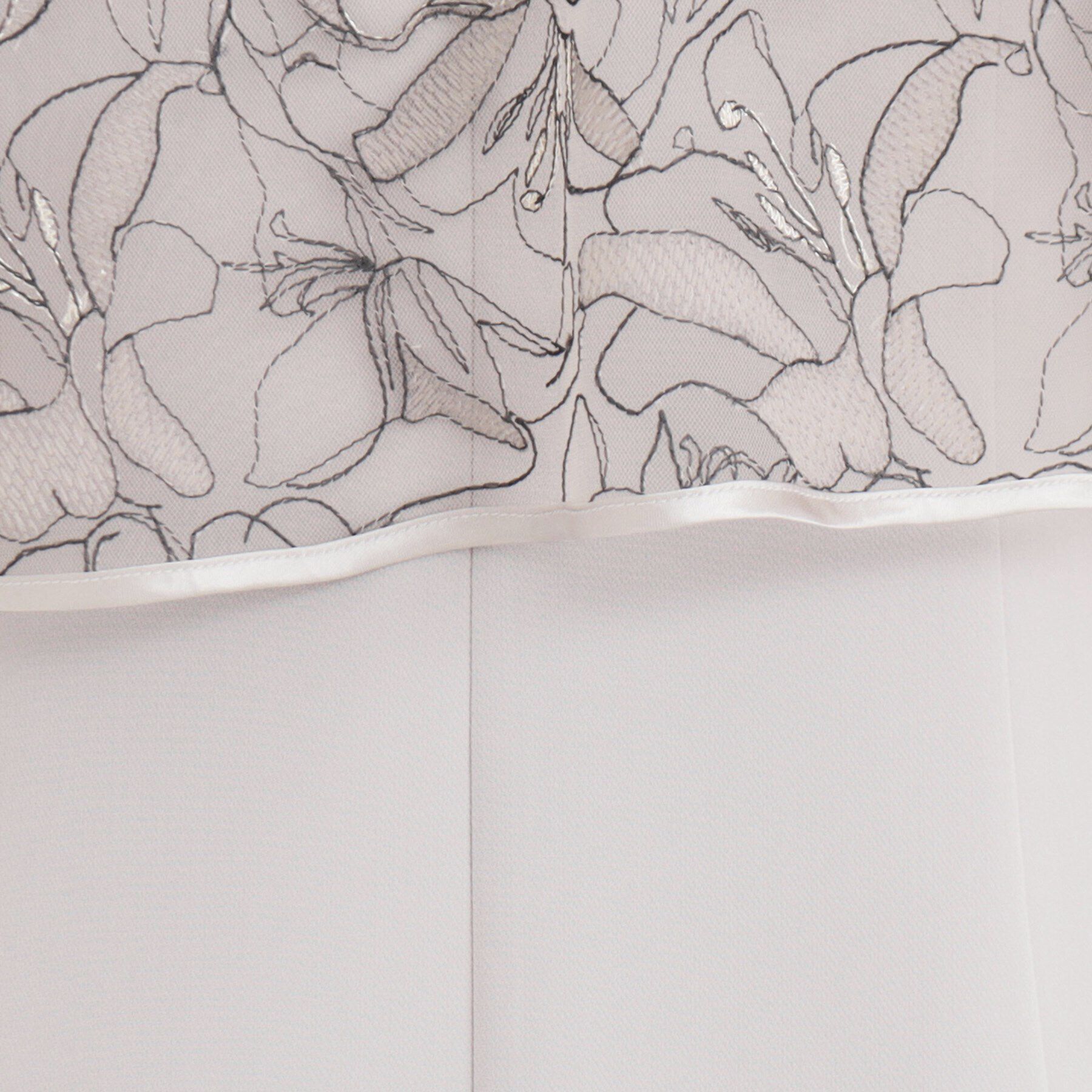 index「《ツインセット》刺繍シアートップス&times;キャミワンピース【洗濯機洗い可】」|ワンピース|