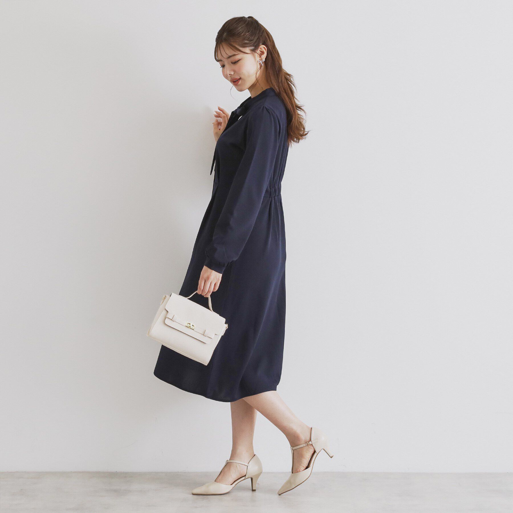 index「ストレッチボウタイワンピース【洗濯機洗い可】」|ワンピース|