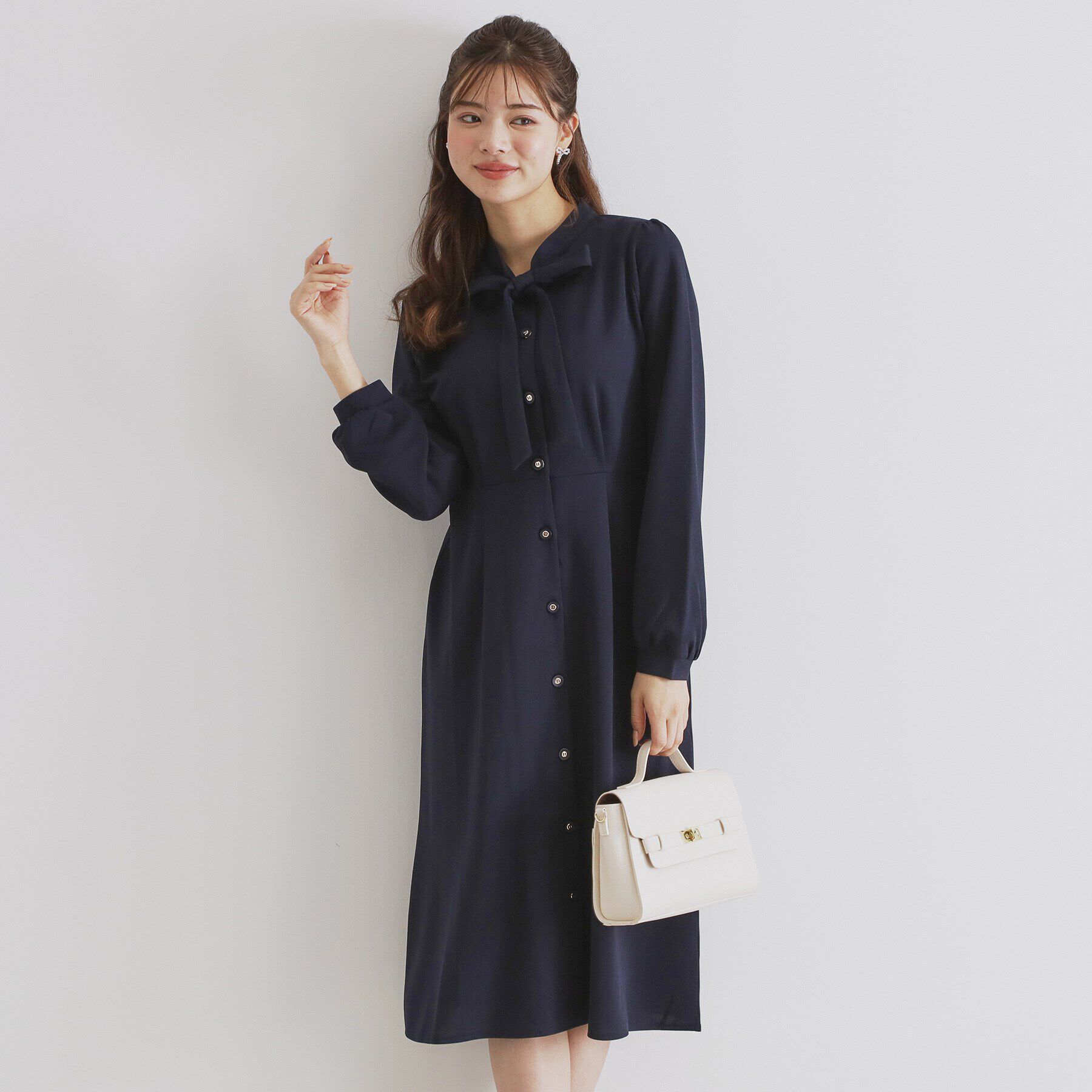 index「ストレッチボウタイワンピース【洗濯機洗い可】」|ワンピース|ネイビー(094)