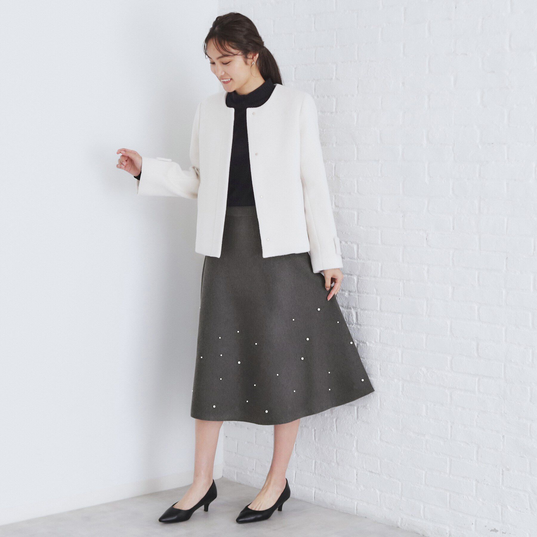 index「《美人百花掲載》パール調フレアニットスカート/セットアップ対応【洗濯機洗い可】」|スカート|