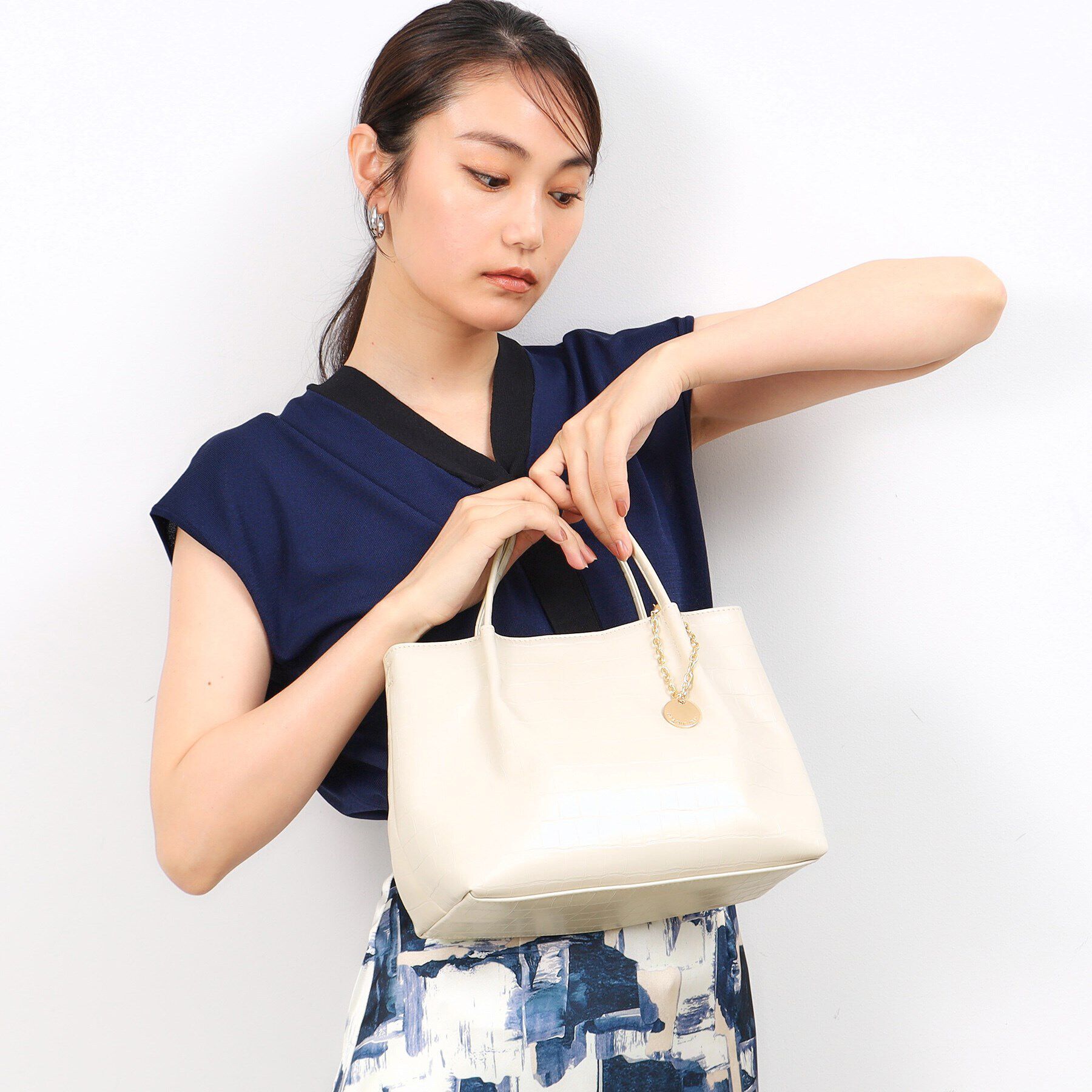 OPAQUE.CLIP「新色追加【2WAY】シンプルミドルトートバッグ」|トートバッグ|