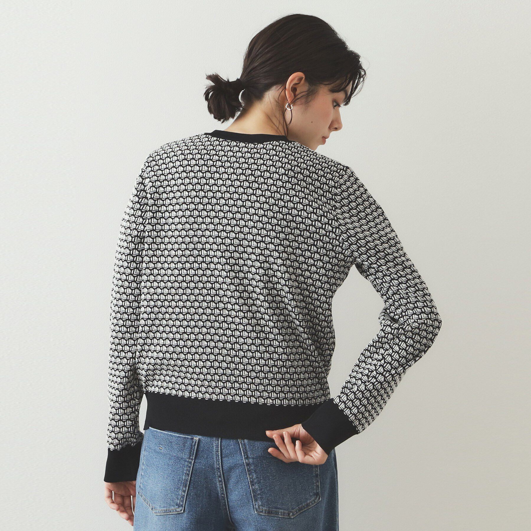 OPAQUE.CLIP「幾何学柄ジャカード ニットカーディガン【洗濯機洗い可/抗ピル】」|カーディガン|