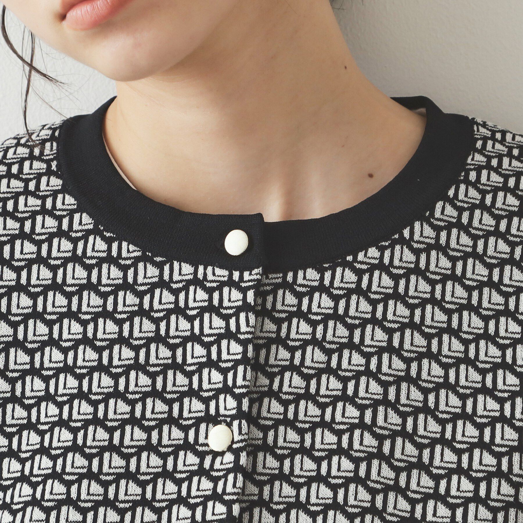 OPAQUE.CLIP「幾何学柄ジャカード ニットカーディガン【洗濯機洗い可/抗ピル】」|カーディガン|