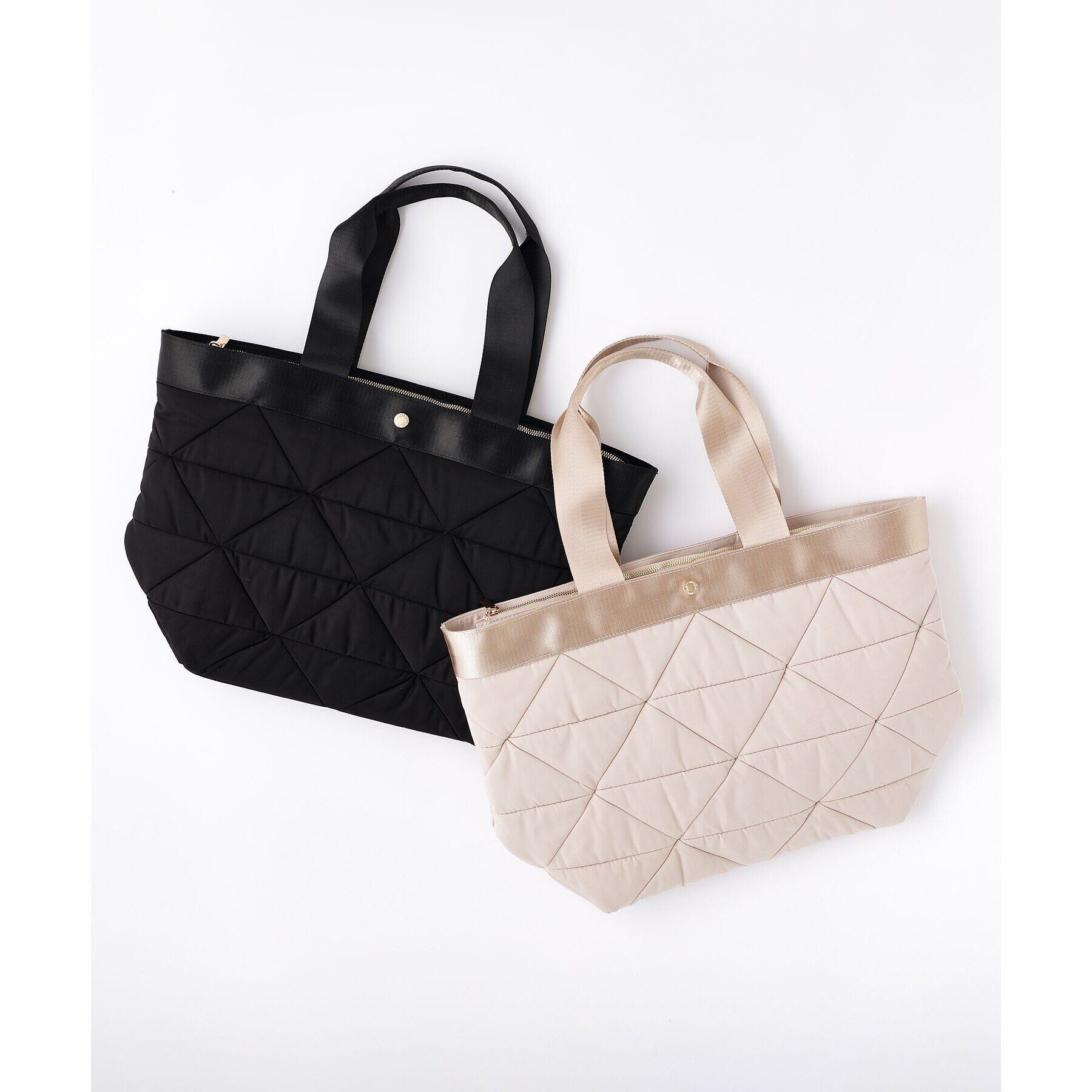 OPAQUE.CLIP「【軽量/A4サイズ対応】トライアングルビッグトートバッグ」|トートバッグ|