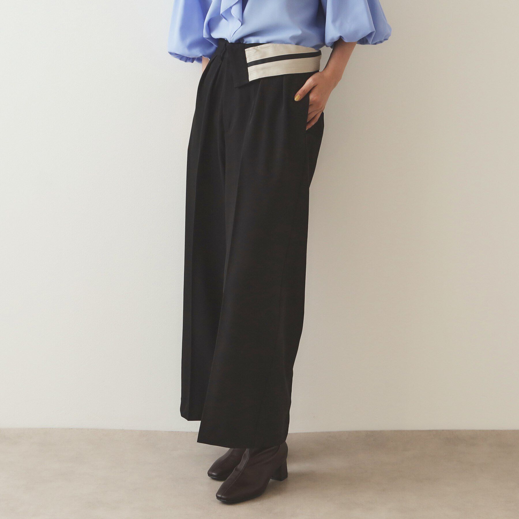 OPAQUE.CLIP「マーベルトデザイン タックワイドパンツ【洗濯機洗い可】」|その他|ブラック(019)