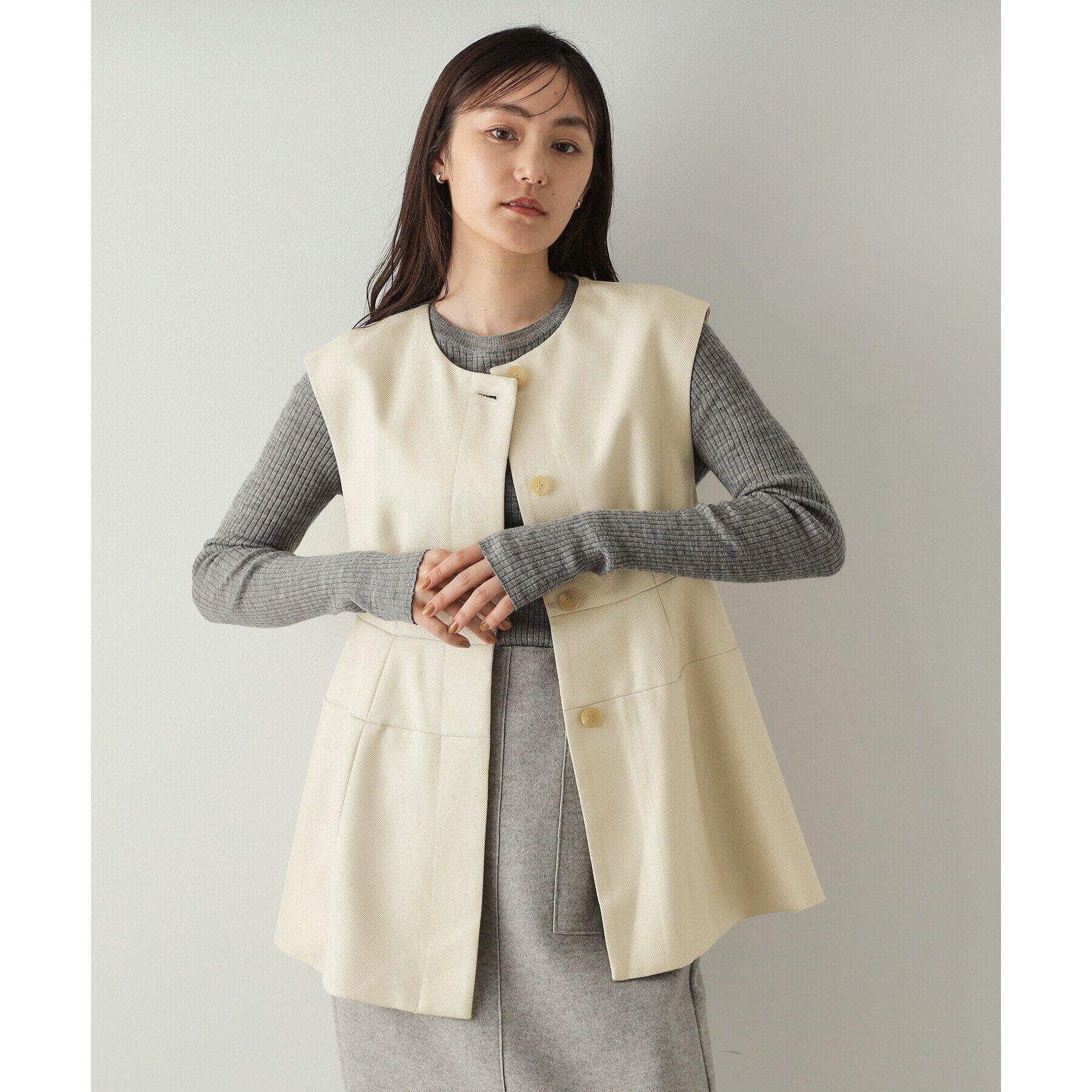 OPAQUE.CLIP「ウールライクペプラムジレ【洗濯機洗い可】」|ベスト・ジレ|ライトベージュ(95
