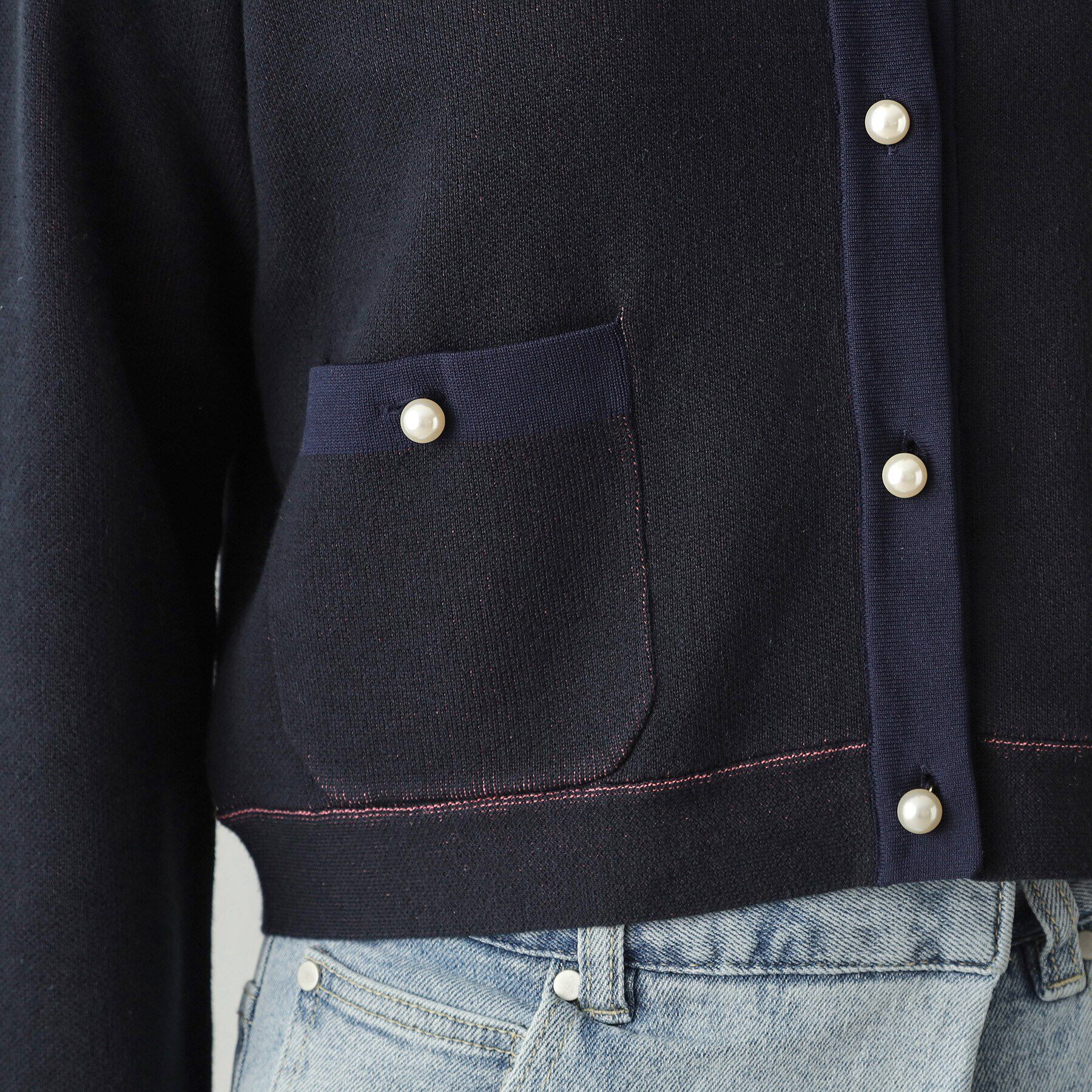 OPAQUE.CLIP「パール調ボタン配色ニットカーディガン【洗濯機洗い可】」|カーディガン|